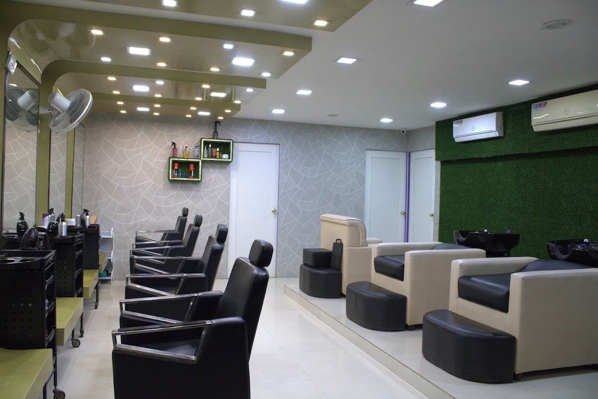B&Y UNISEX SALON,HAIR AND BRIDAL &NAIL ART STUDIO.