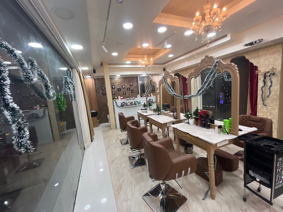 The Belle You Unisex Salon