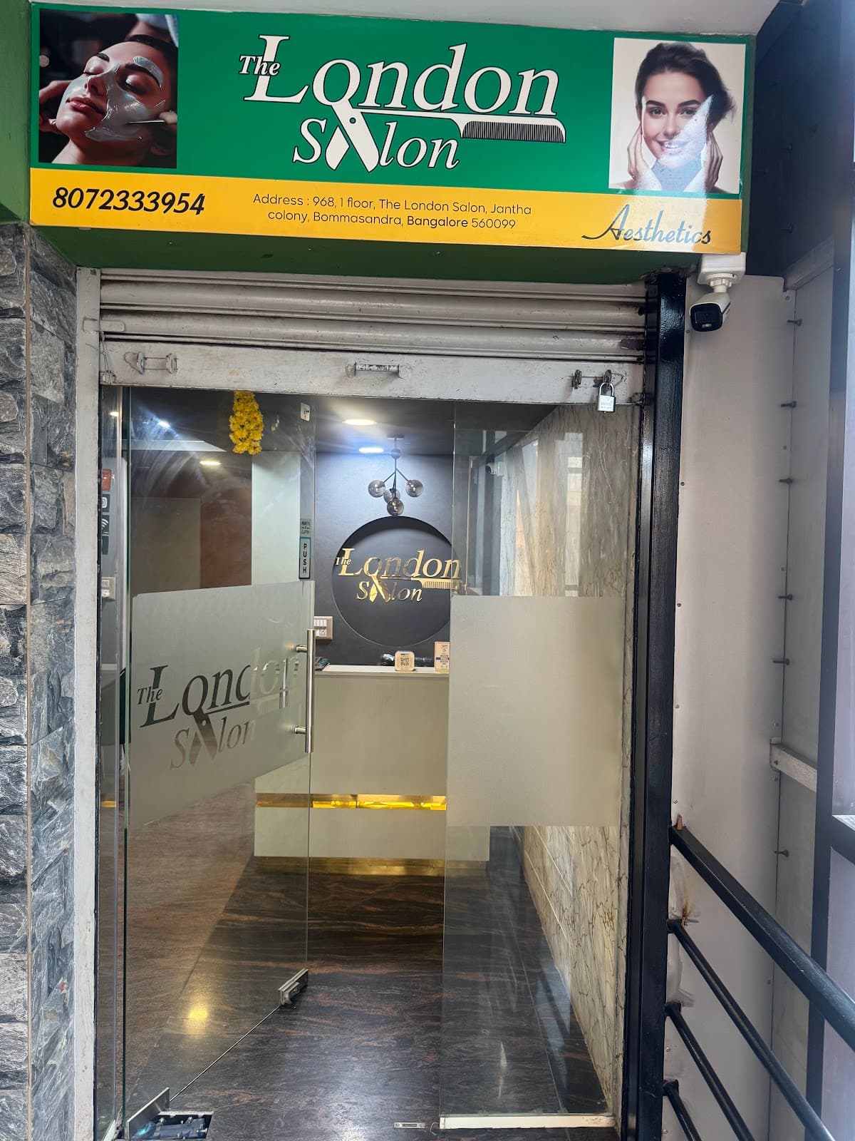 London Salon & Aesthetics | Unisex beauty salon & aesthetic care | Bengaluru