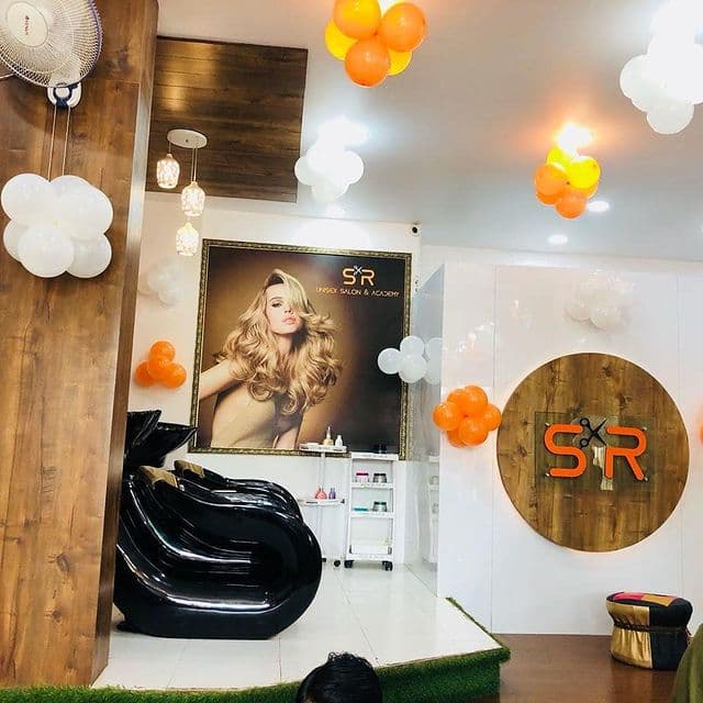 Sr salon & academy