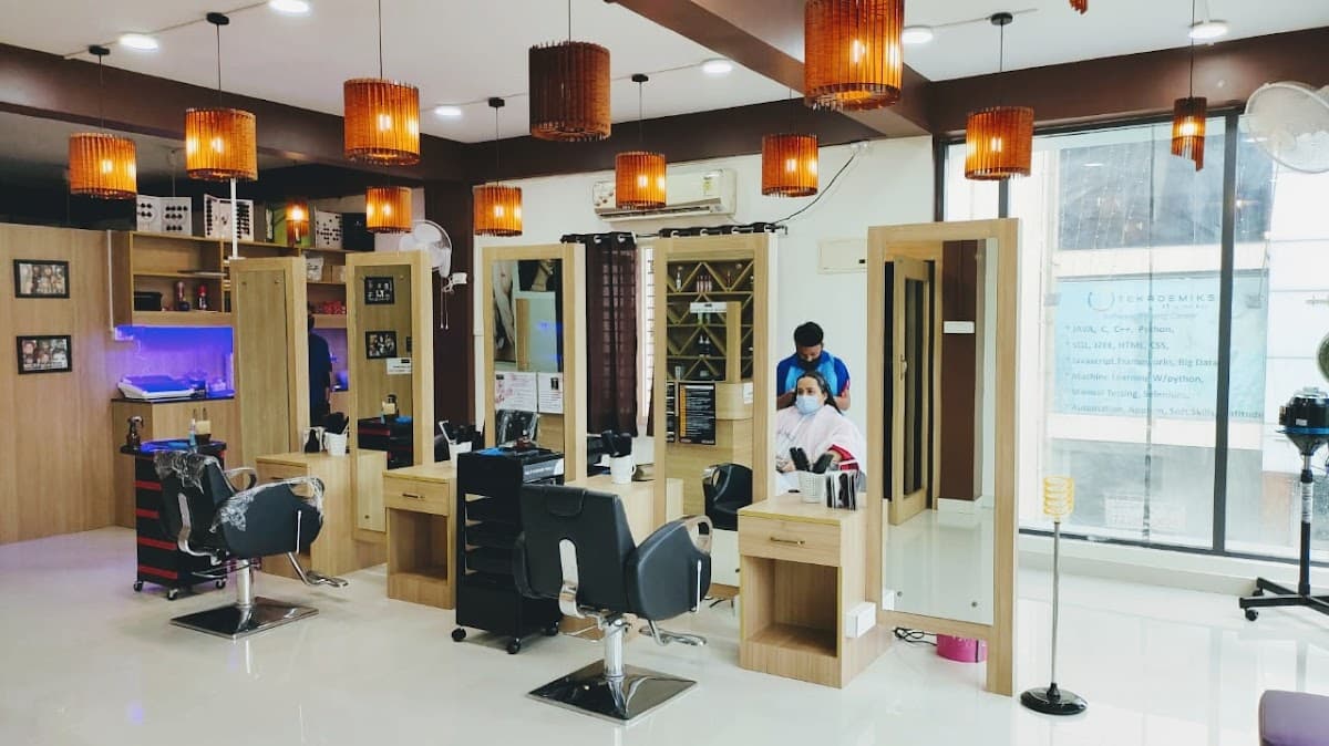 Thaara Unisex Salon BTM Layout
