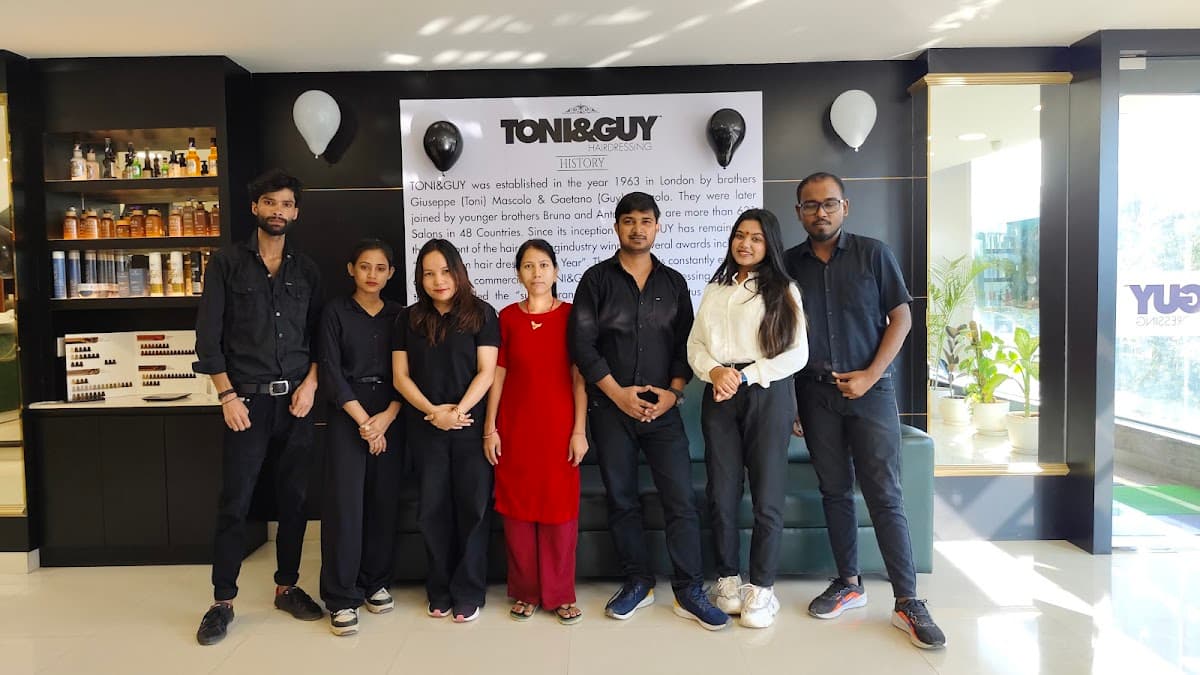 Toni&Guy Hairdressing Balagere