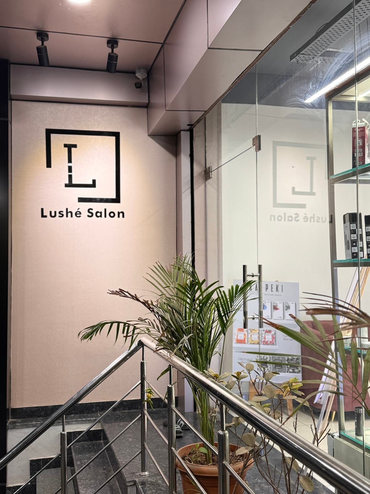 Lushé Salon