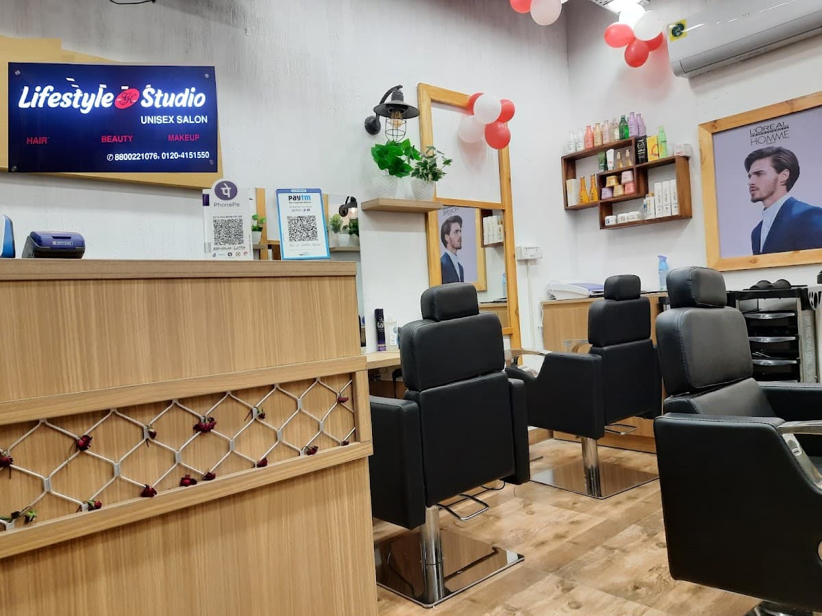 Lifestyle GK Studio Unisex Salon -Techzone 4,Greater Noida