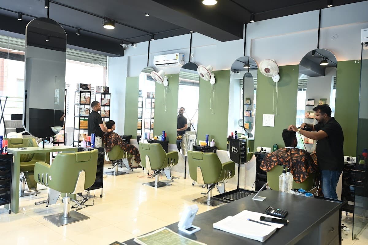 M2 Zion Men's Salon