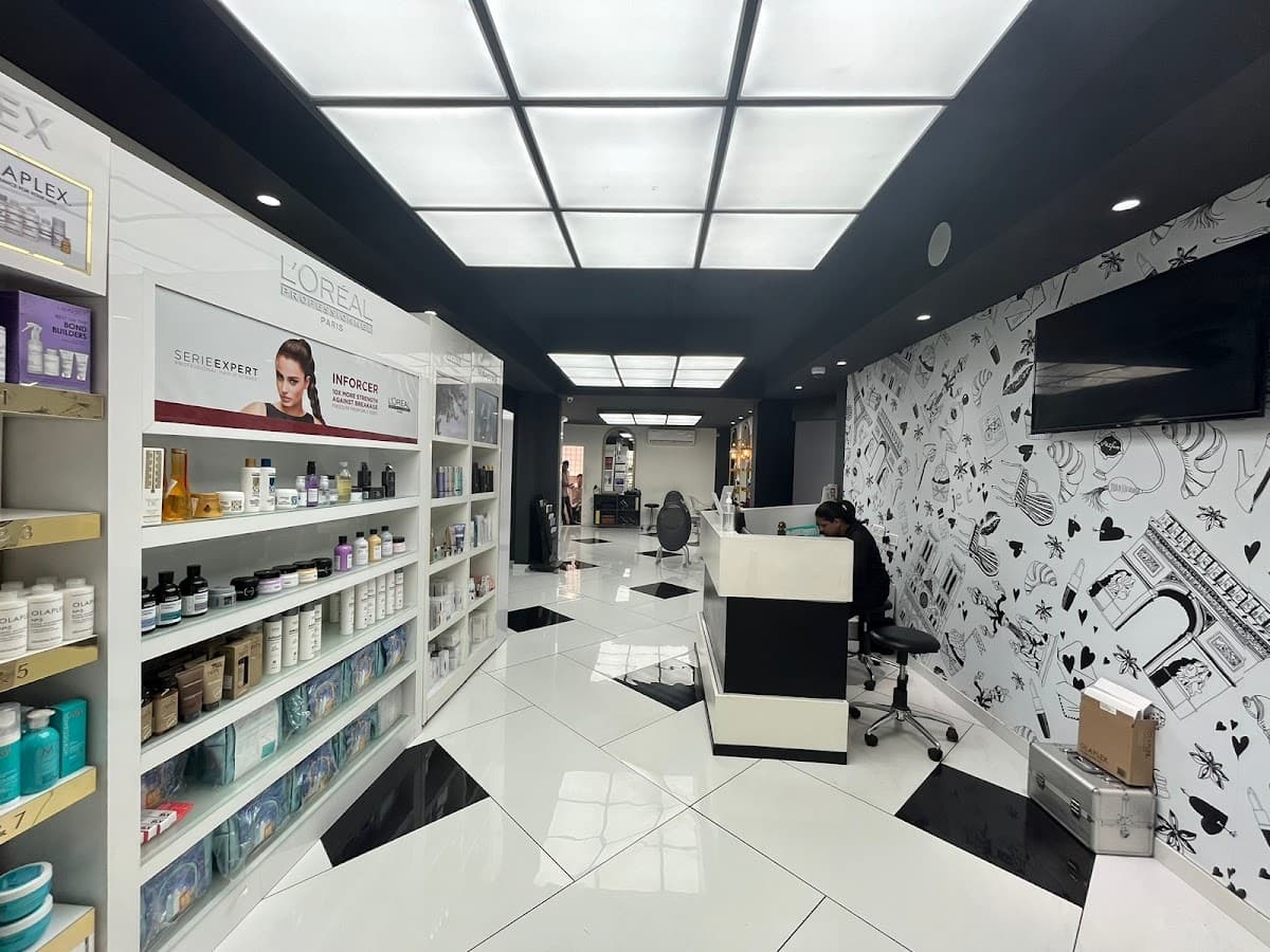 Jean-Claude Biguine Salon & Spa, Lavelle Road