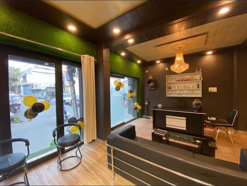 Ronika's studio dé grace unisex salon