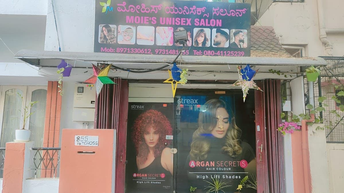 Moie's unisex salon