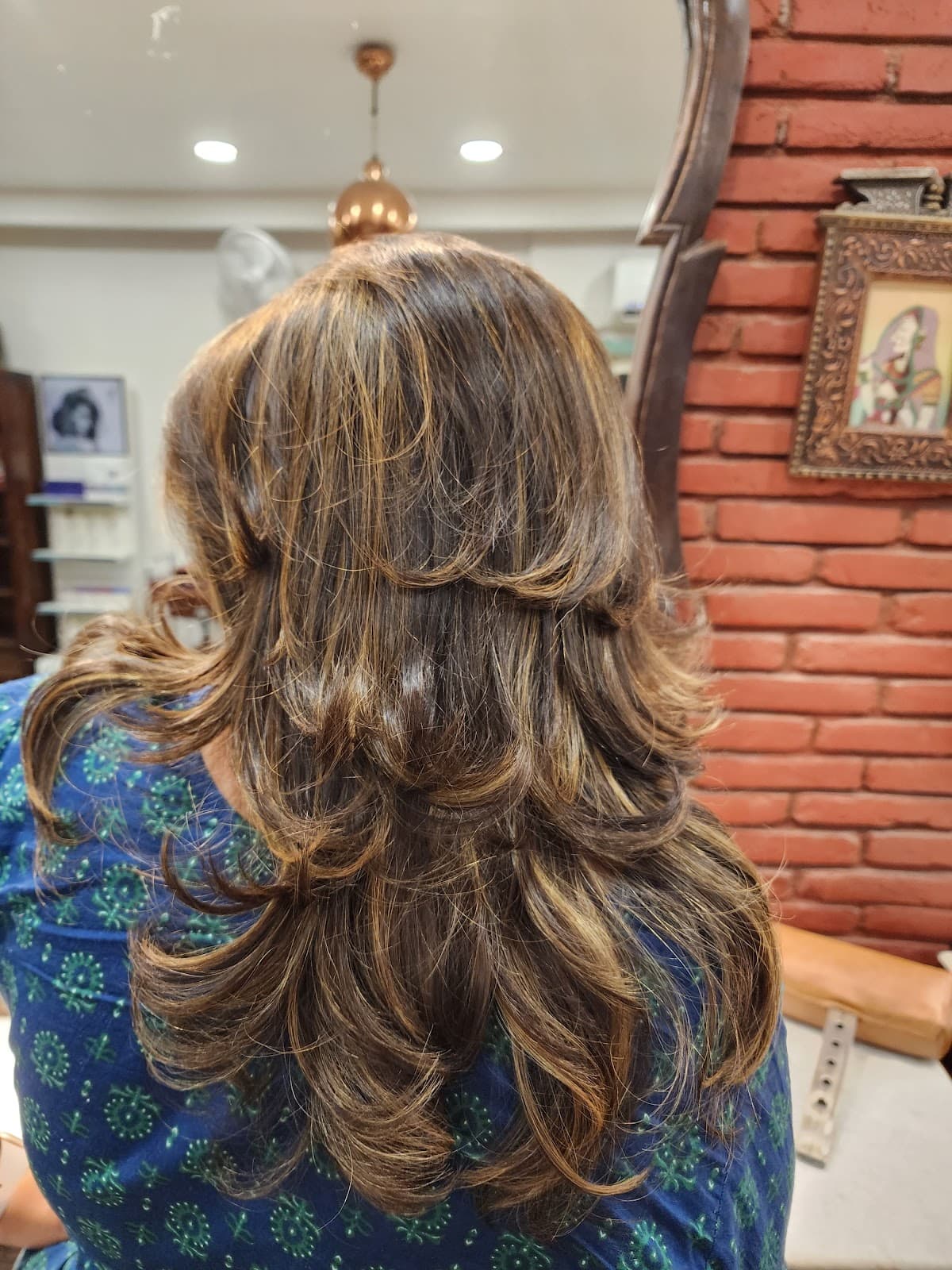 LEELA SALON