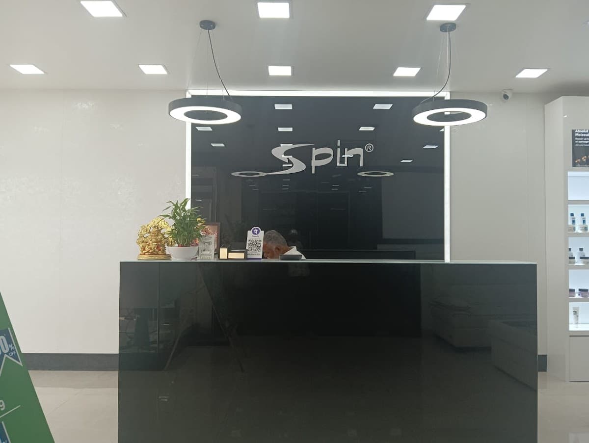 Spin Unisex Salon, Kadabagere