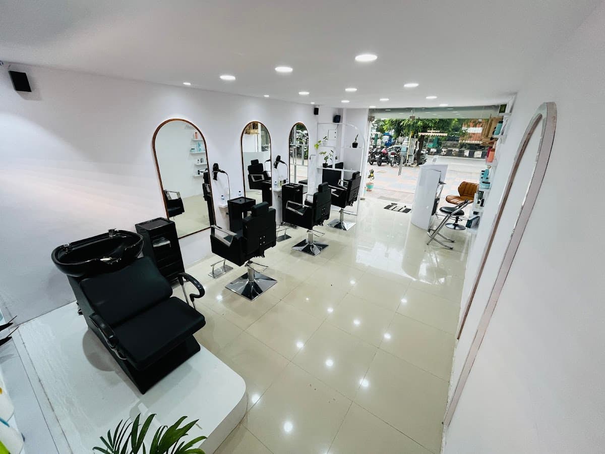 Minarva Unisex Salon