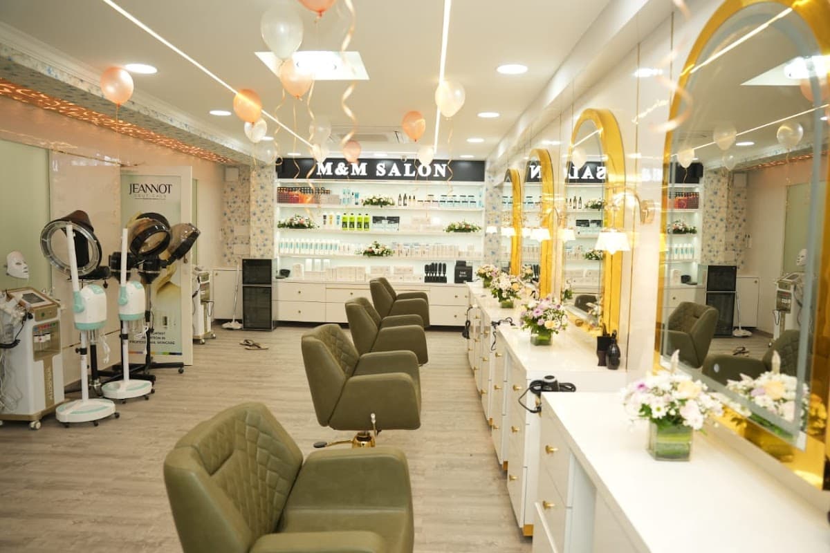 M&M unisex salon