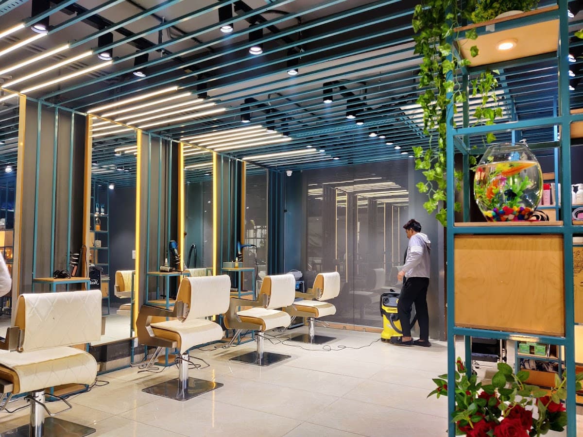 Cloud 9 Salon Ring road