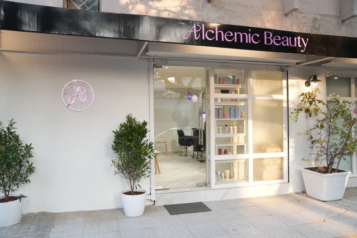 The Alchemic Beauty Curl and Colour Salon