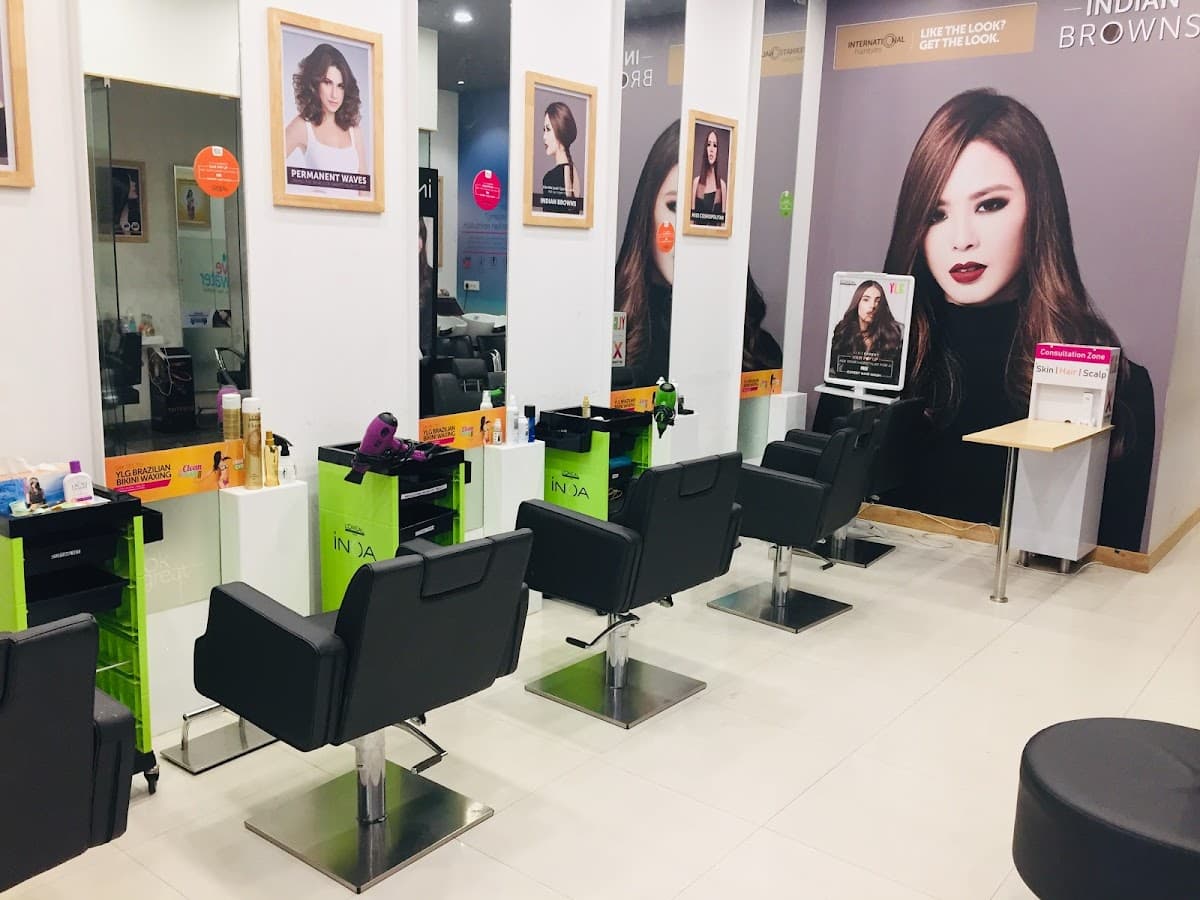 YLG Salon / Ascendas park square mall