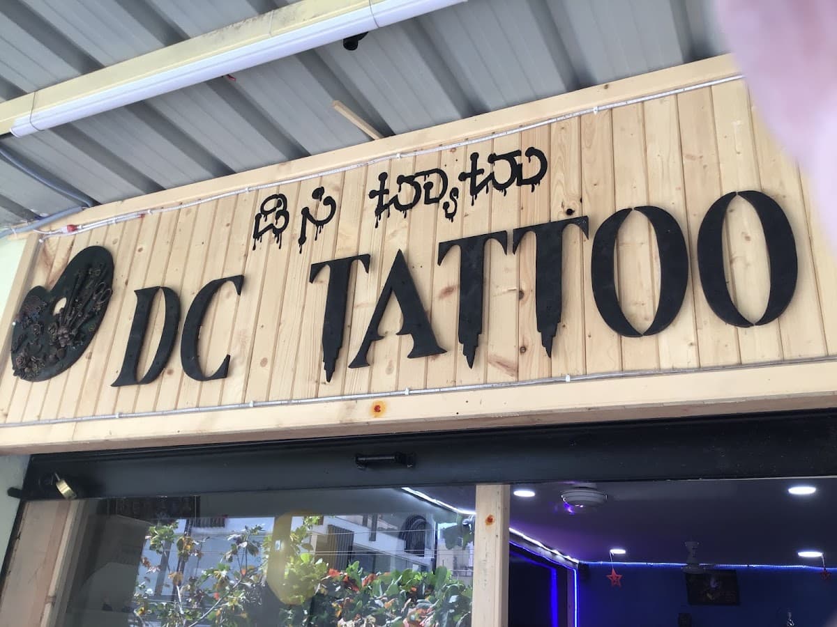 D C Art & Tattoo Studio