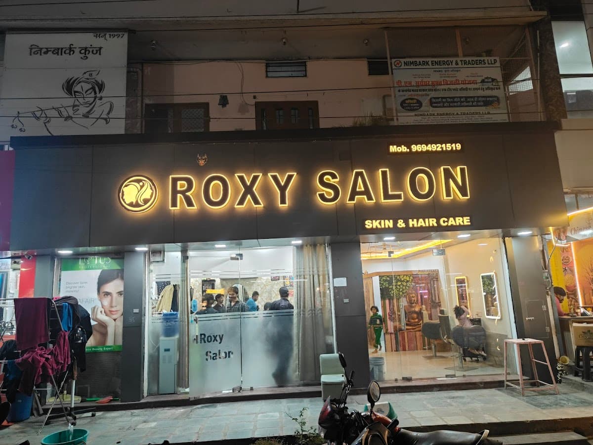 ROXY SALON
