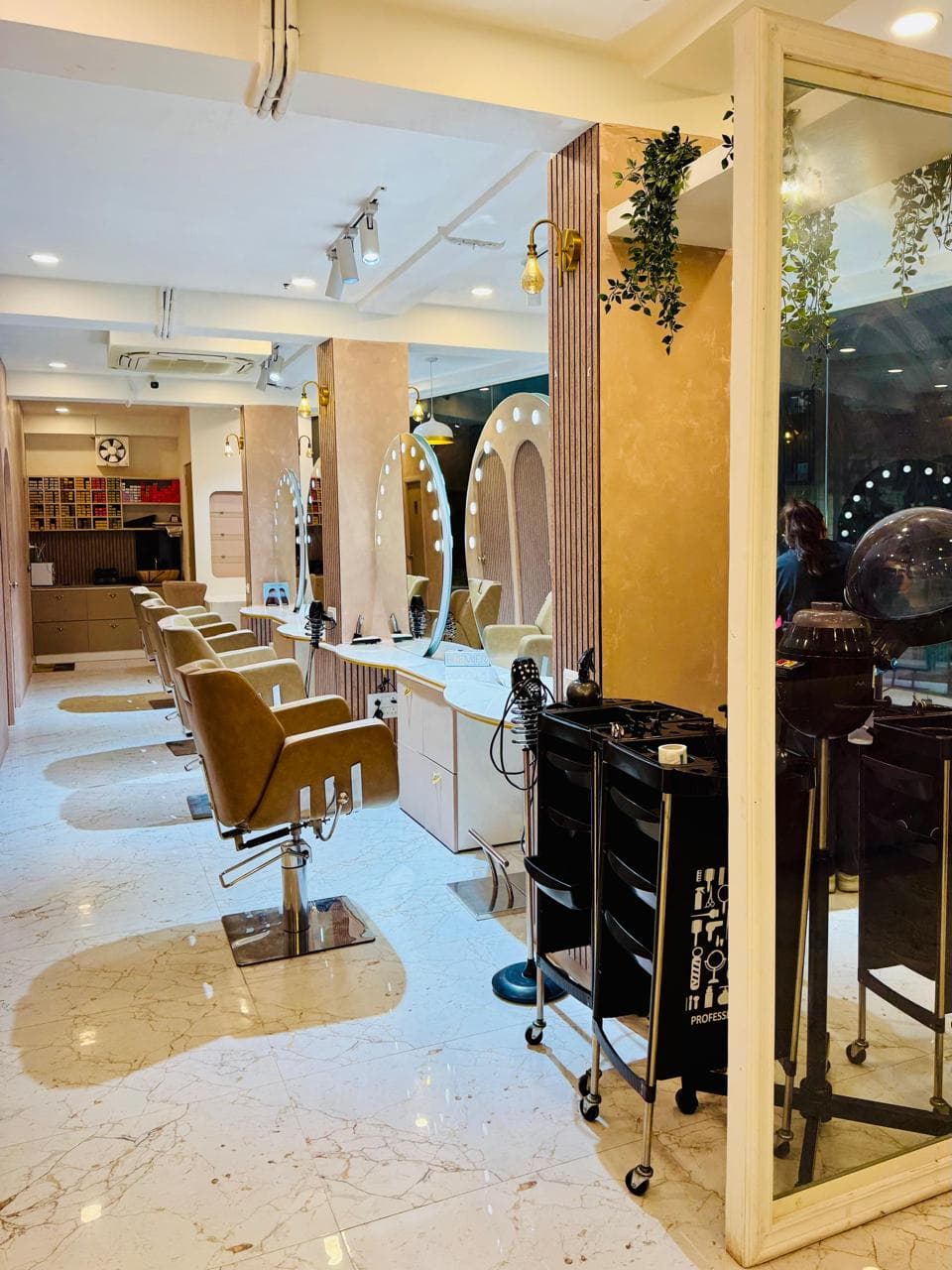 N Salon - Kasavanahalli, Bengaluru