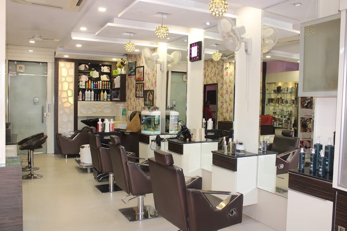 Femz Makeup Studio And Saloon