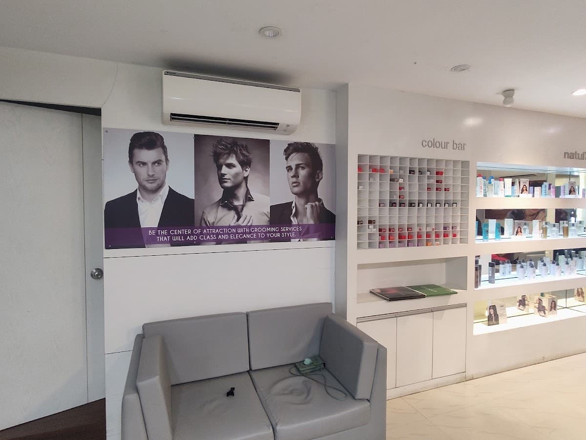 Naturals Salon & Spa, Ramamurthynagar, Bengaluru