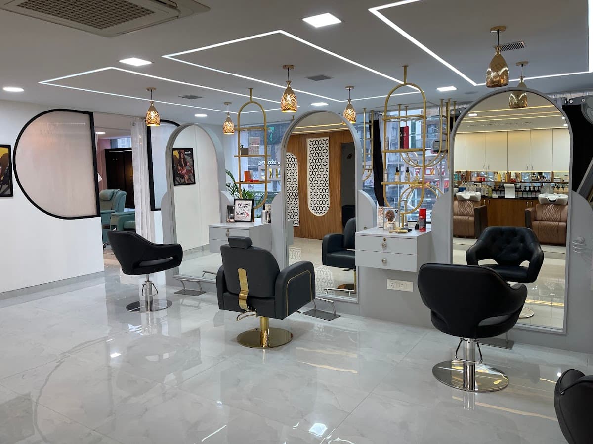 Aesthanic Clinic and Salon