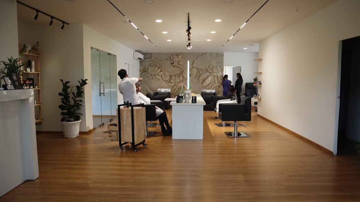 June Salon and Spa – Unisex Spa & Hair Salon in Indiranagar