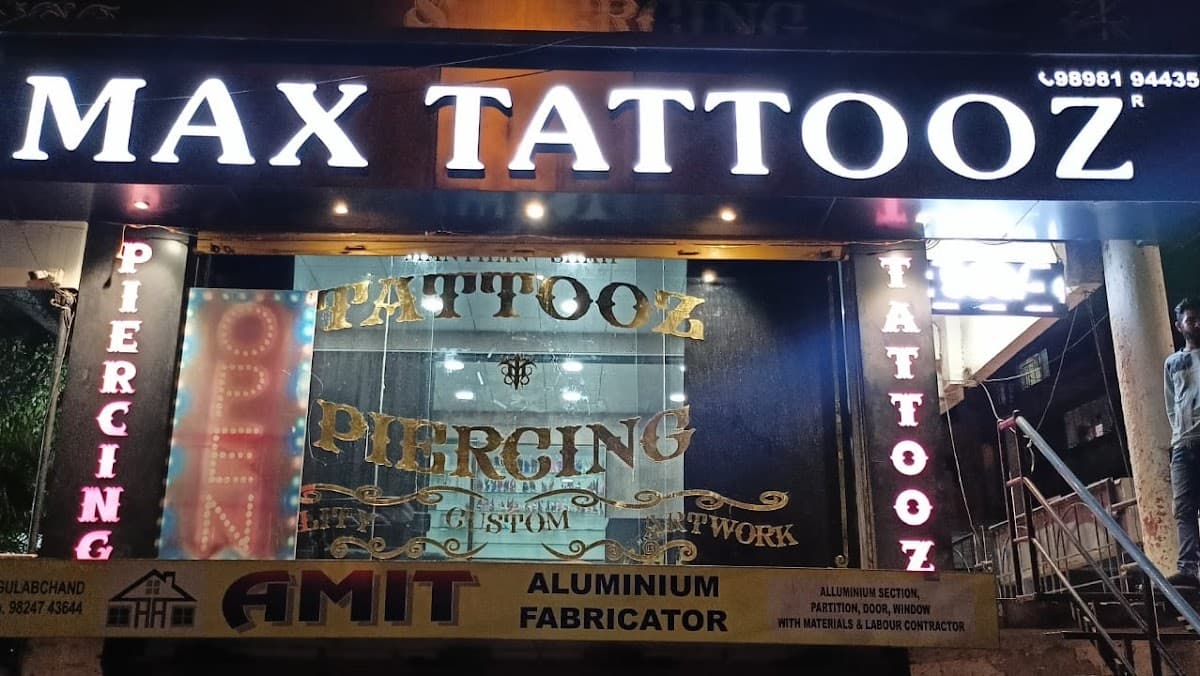 MAX TATTOOZ