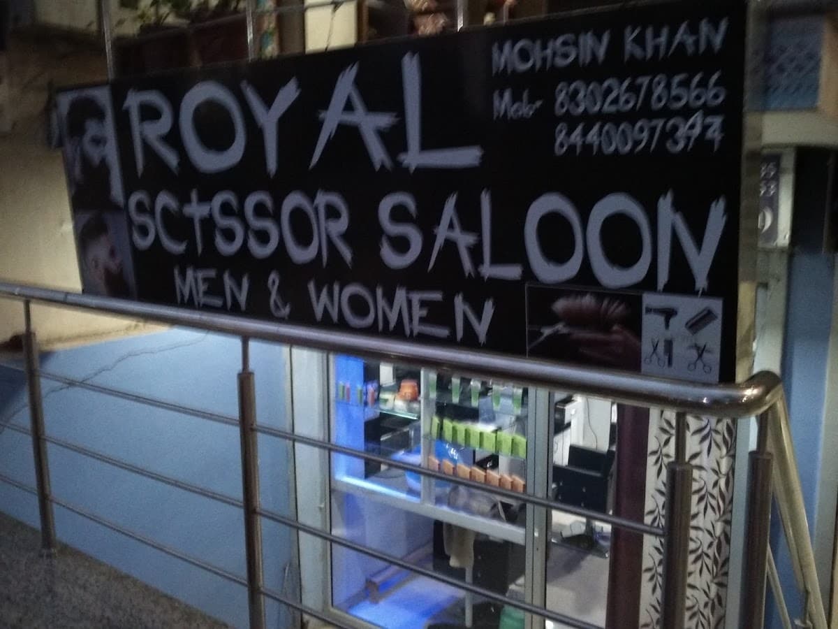 Royal Scissor