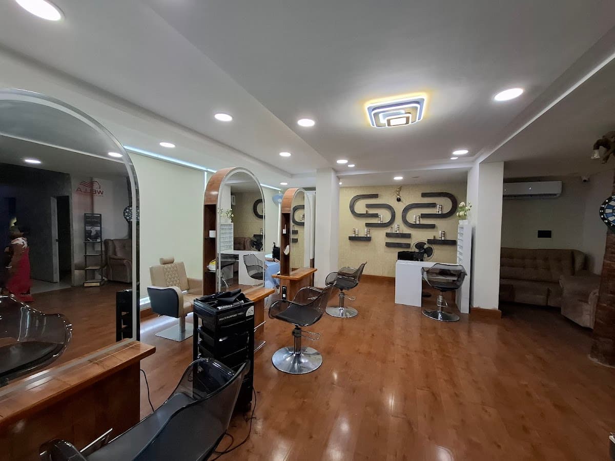 Toni & Guy HarlurLake