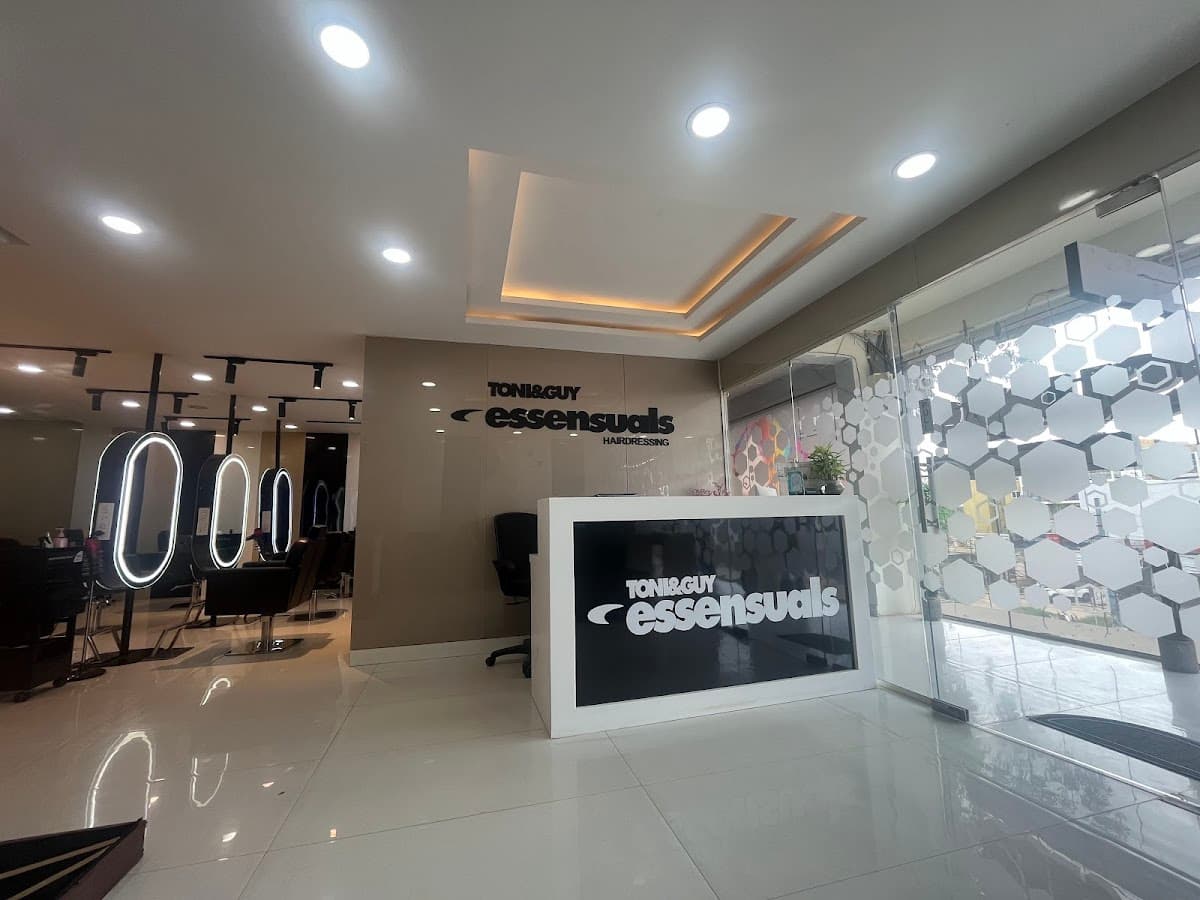 Essensuals by Toni&Guy Hairdressing, Dommasandara- Sarjapura main road