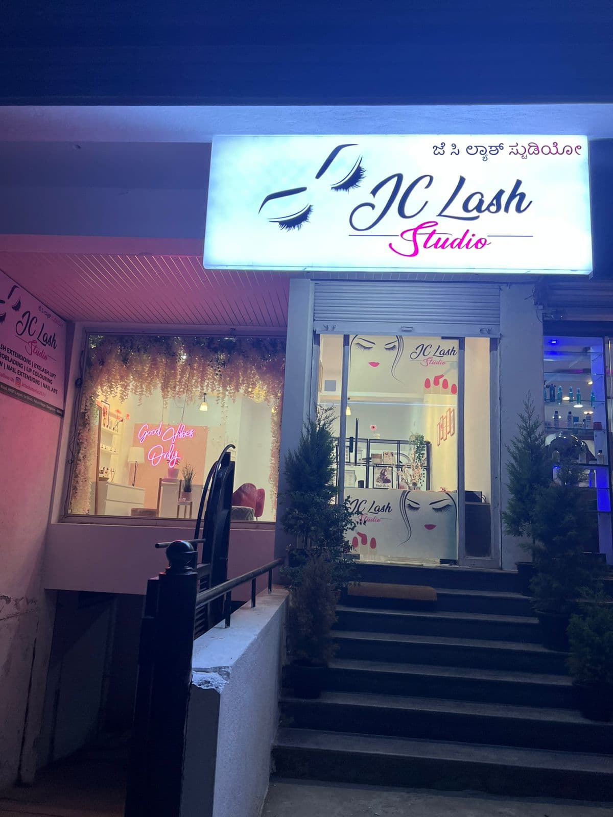 JC Lash Studio