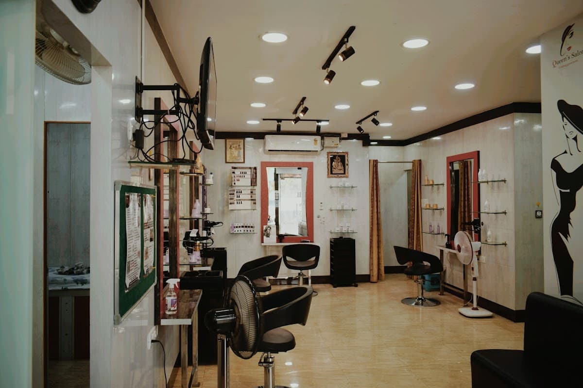 Queens Salon