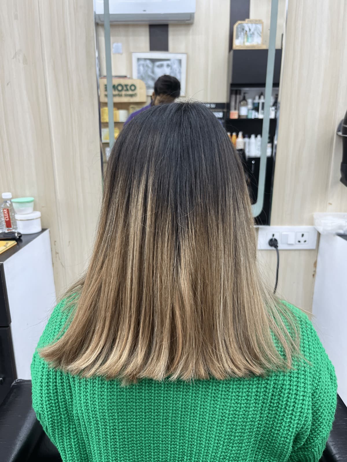 Zoyad Sylvie Unisex Salon