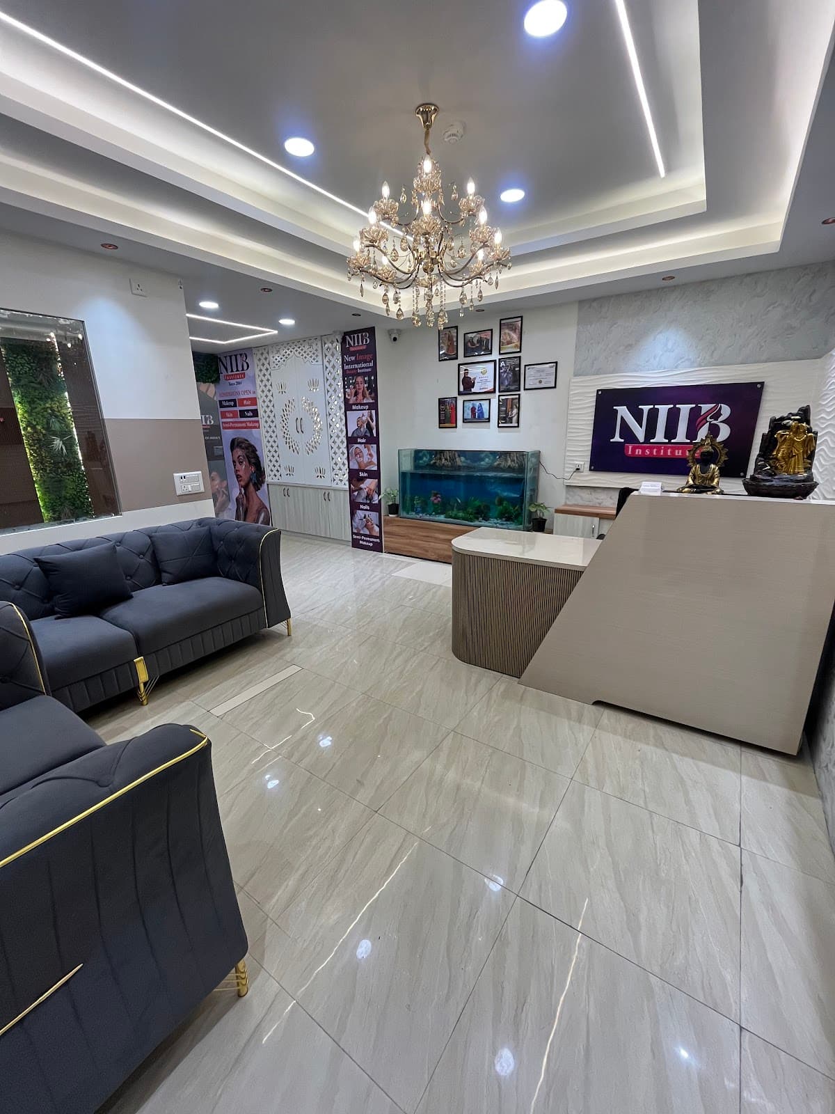 NIIB Institute Noida - Makeup & Beauty Academy