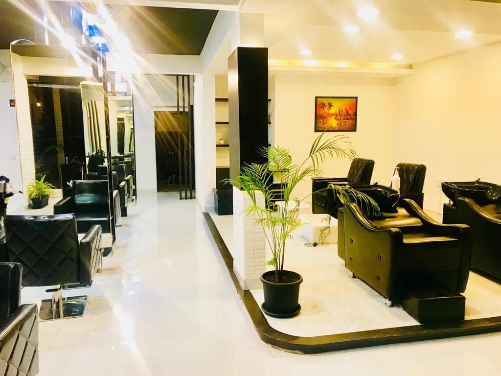 THE ROOTS®️ Salon Spa and Ayurveda