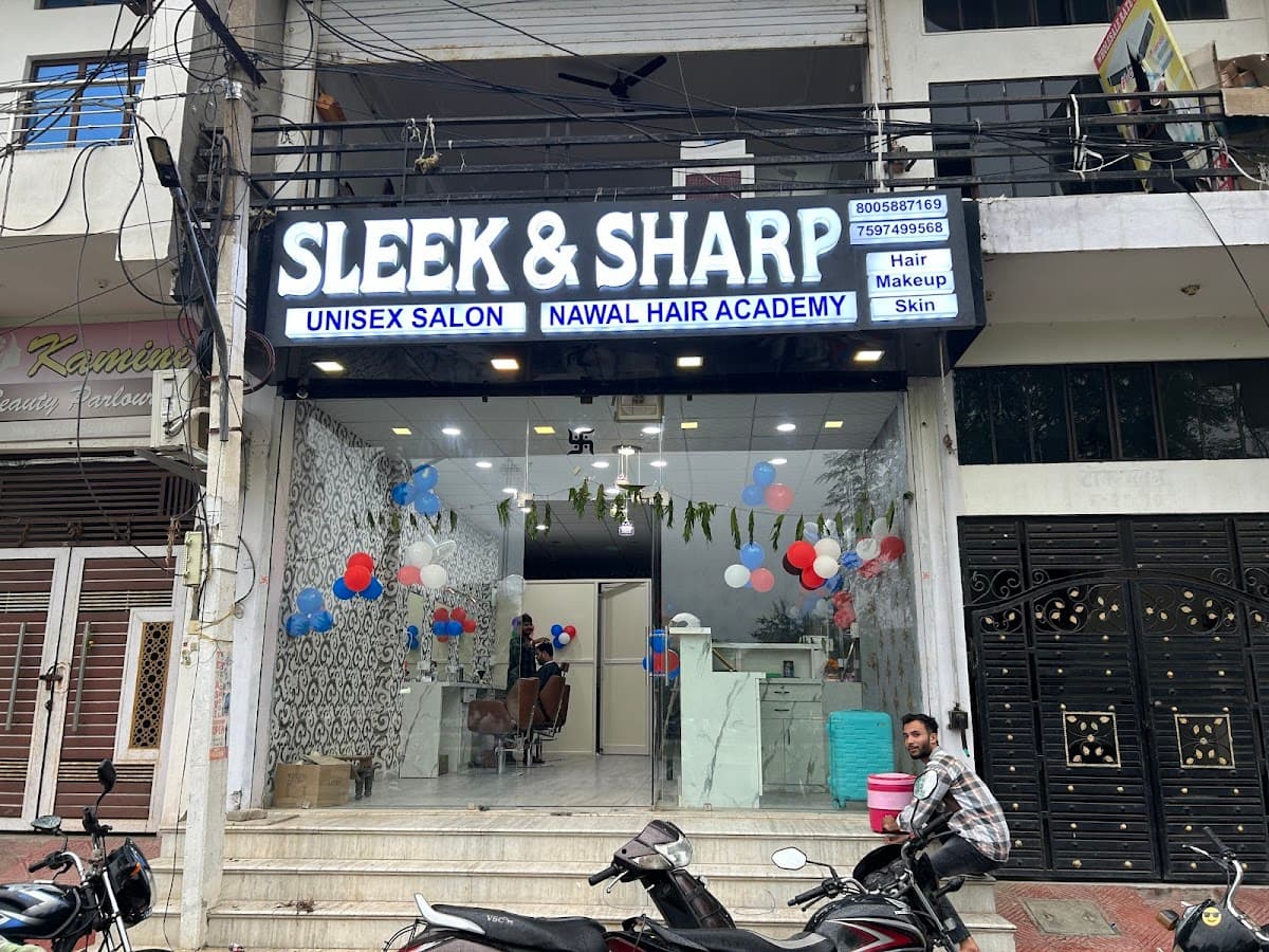 SLEEK & SHARP UNISEX SALON / Best Hair Academy