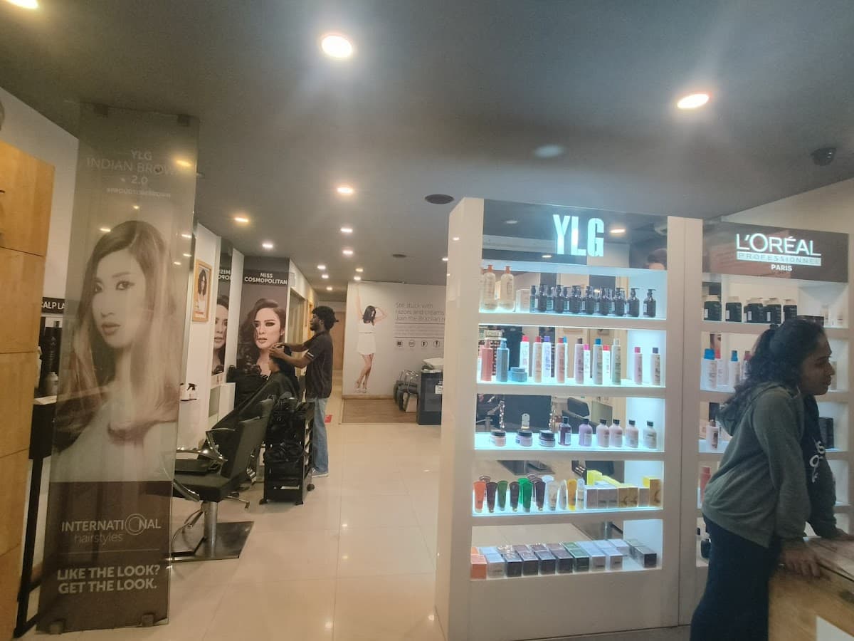 YLG Salon / Banashankari 3rd Stage (BSK2)
