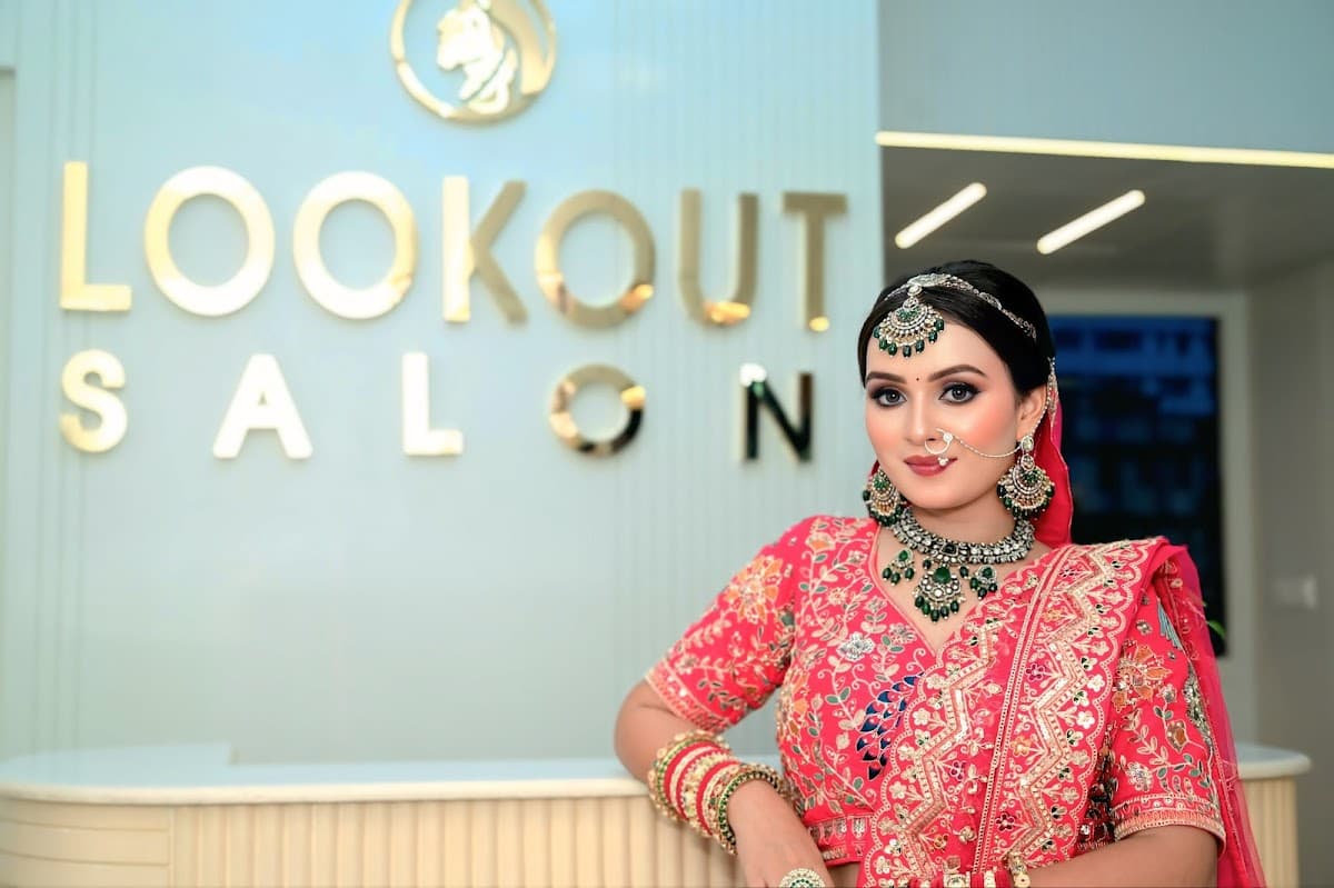 Lookout Salon