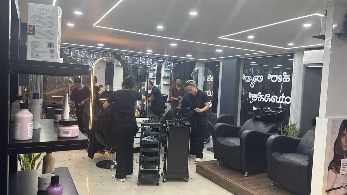 The Hair Lab Unisex Salon Malleshpalya