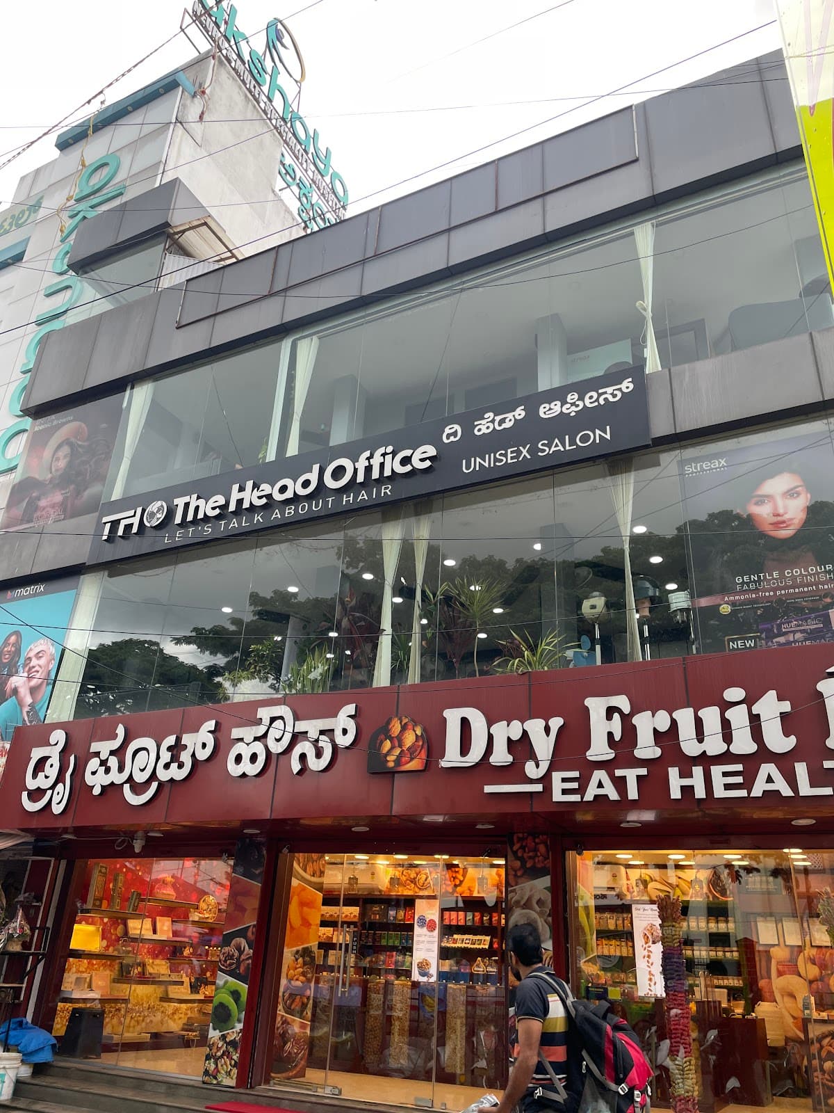 The Head Office | Unisex Salon - Kammanahalli