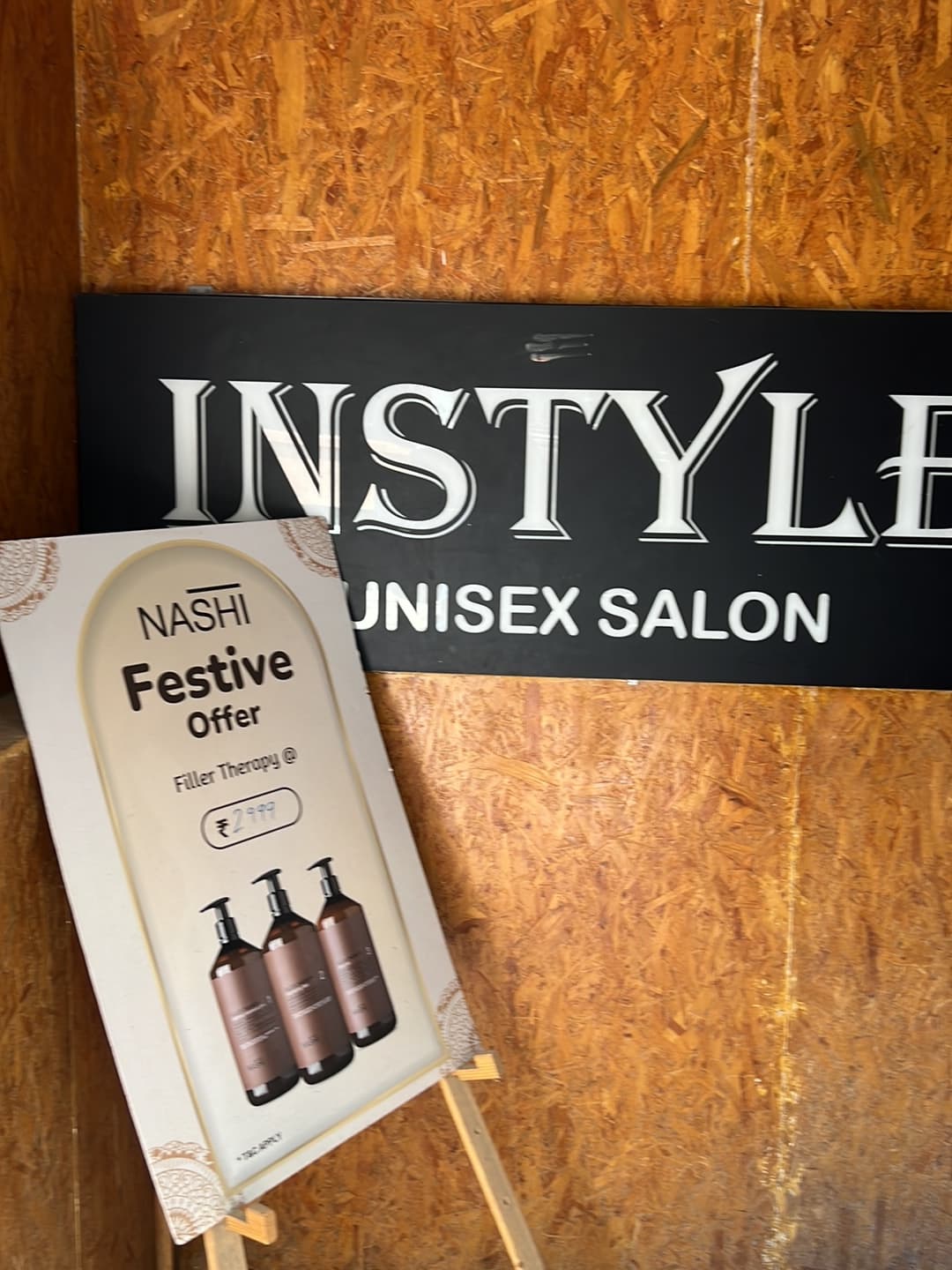 In Style Unisex Salon