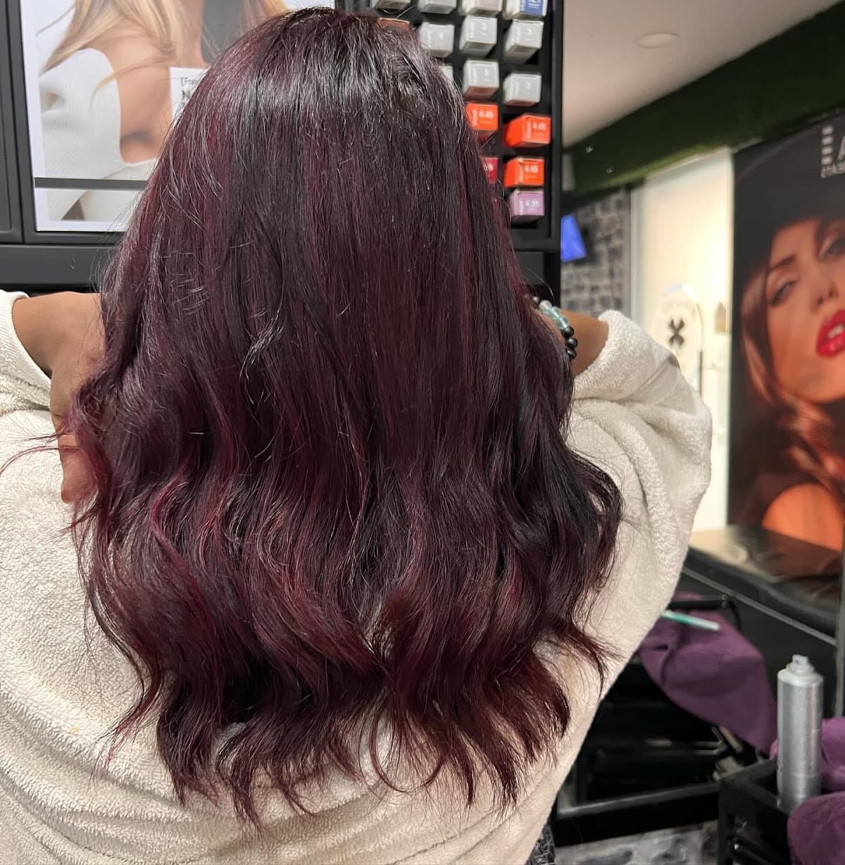 New Look salon only for ladies