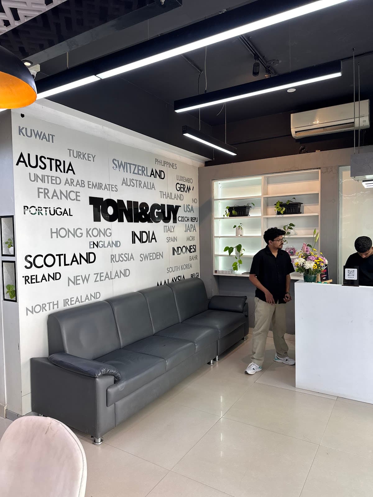 Toni & Guy Sahakar nagar