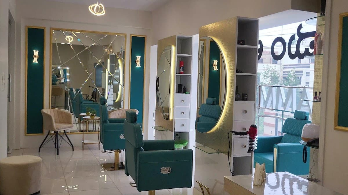 The GLAMM LOFT unisex salon