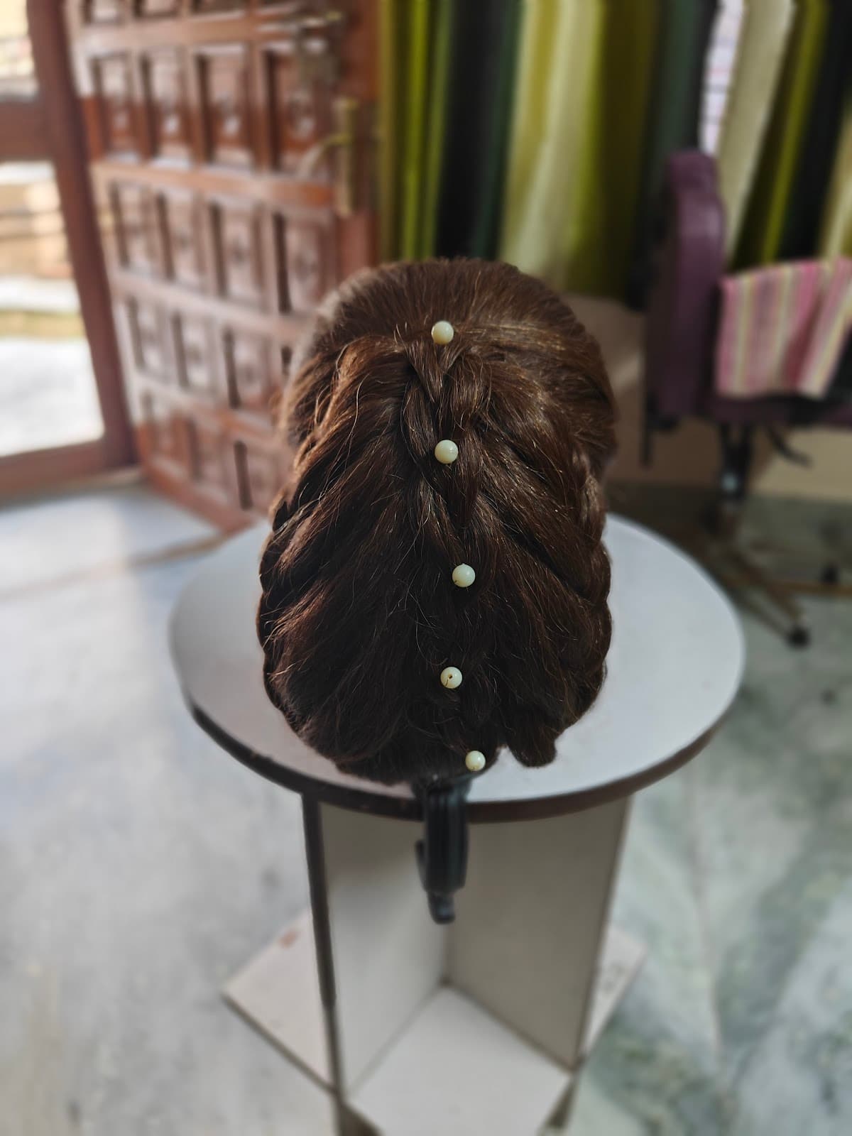 Look Gorgeous Beauty saloon