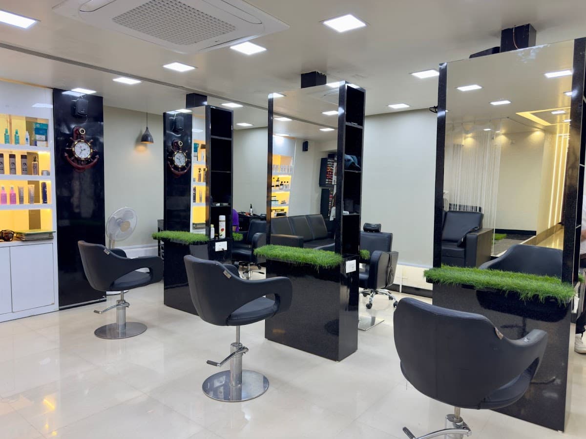Inventive Enrich Unisex Salon & Spa