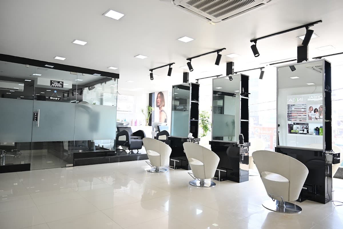 Spin Unisex Salon Magadi Road