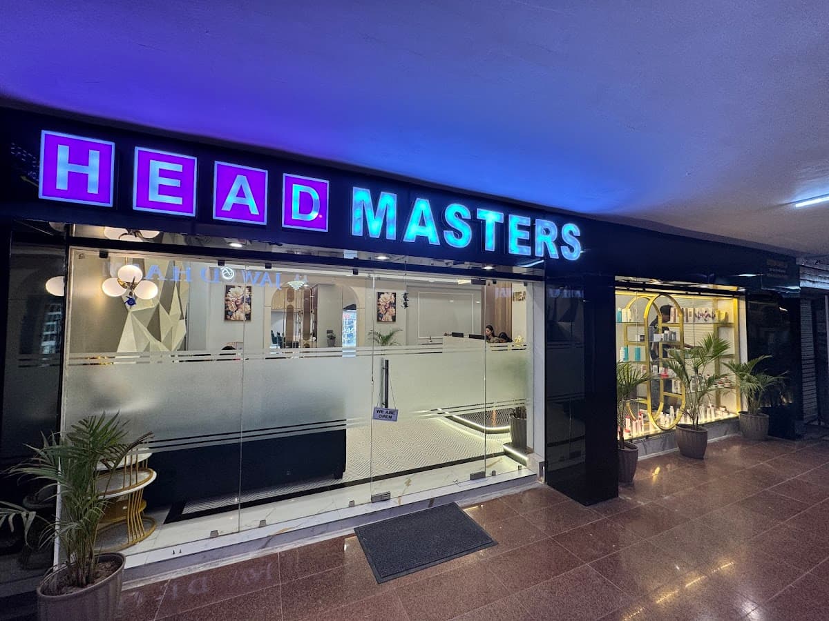 Head masters Premium Salon Patna