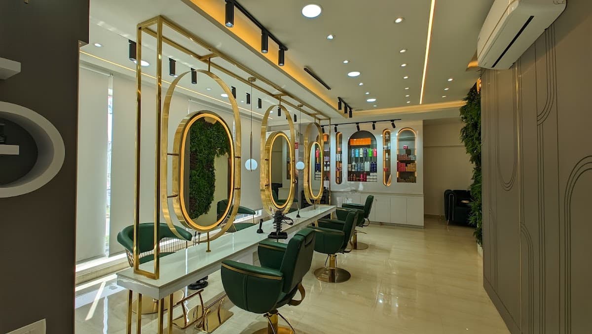 Toni & Guy Essensuals Hairdressing, Singanayakanahalli