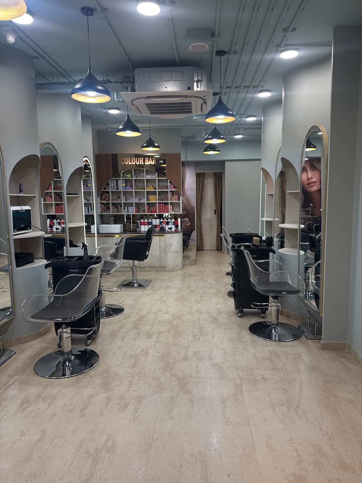 Toni&Guy Hairdressing, Sadashivanagar